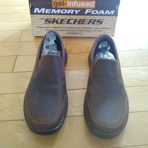 Mens skechers size 12